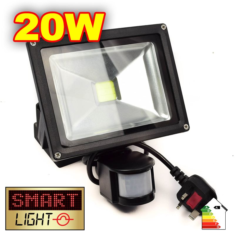 L859 -- SmartLight Cool White LED Flood Light with PIR UK PLUG - 20W