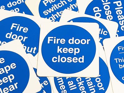 90cm x 90cm safety signs
